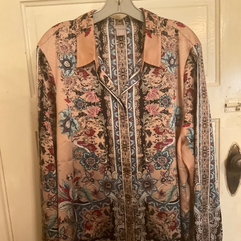Chico’s Classy Designer Blouse Size 3